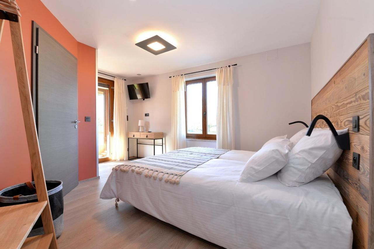 Le Clos O Daims Widensolen Exterior foto